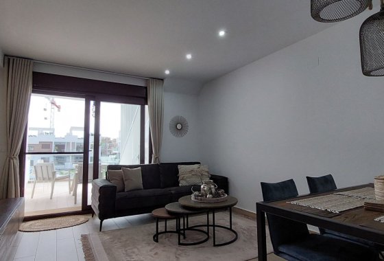 Re-Sale - Apartment - Torrevieja - Los Balcones