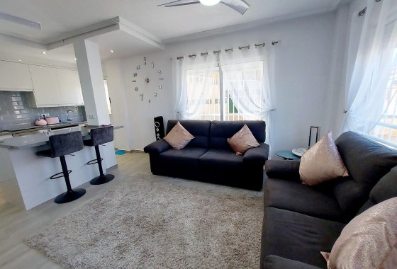 Re-Sale - Apartment - Torrevieja - La Mata
