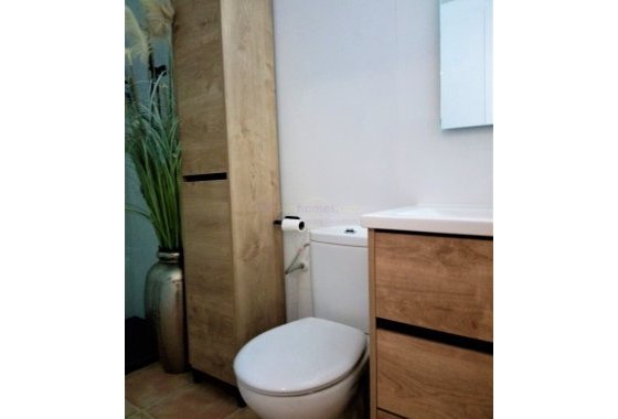 Re-Sale - Apartment - Formentera del Segura