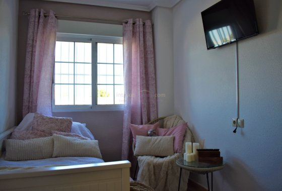 Re-Sale - Apartment - Formentera del Segura