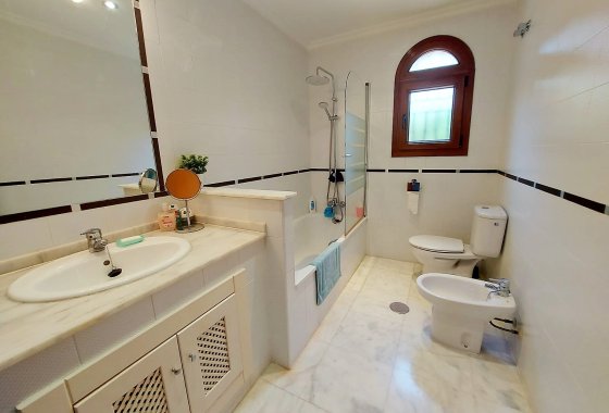 Re-Sale - Detached Villa - Algorfa