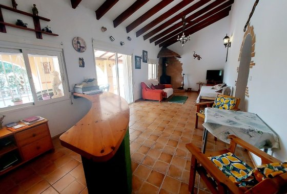 Re-Sale - Finca - Dolores