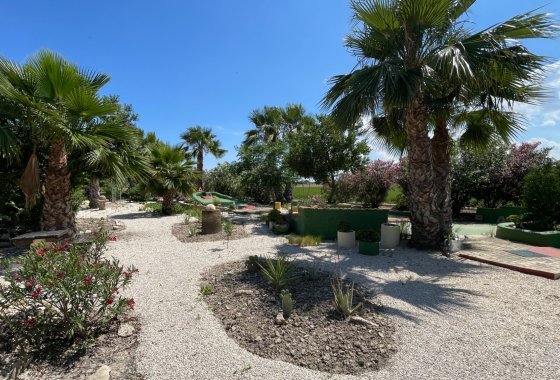 Re-Sale - Finca - Dolores