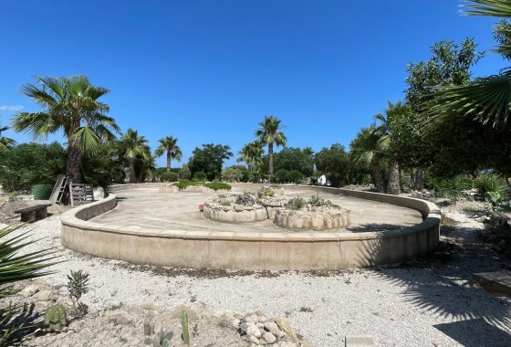 Re-Sale - Finca - Dolores