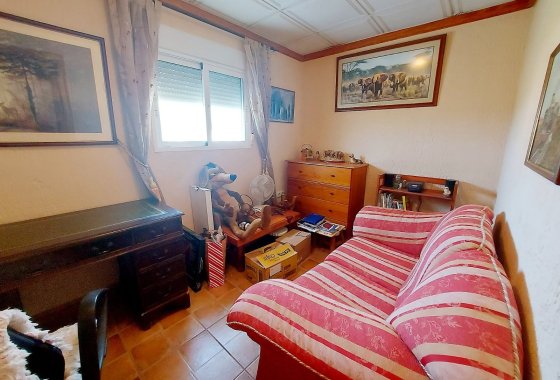 Re-Sale - Finca - Dolores