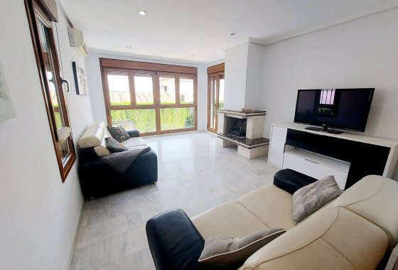 Reventa - Semi - Detached Villa - Algorfa