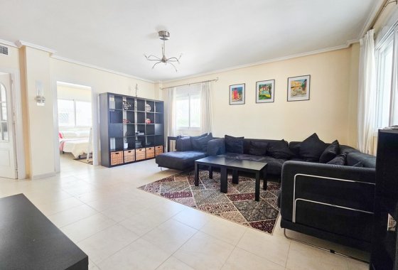 Reventa - Semi - Detached Villa - Ciudad Quesada