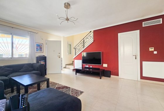 Reventa - Semi - Detached Villa - Ciudad Quesada