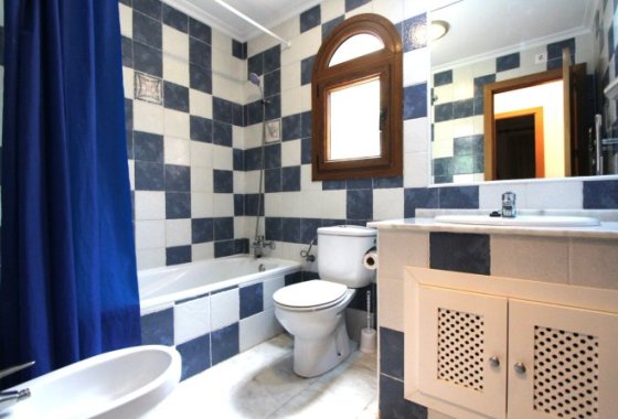 Re-Sale - Detached Villa - Algorfa