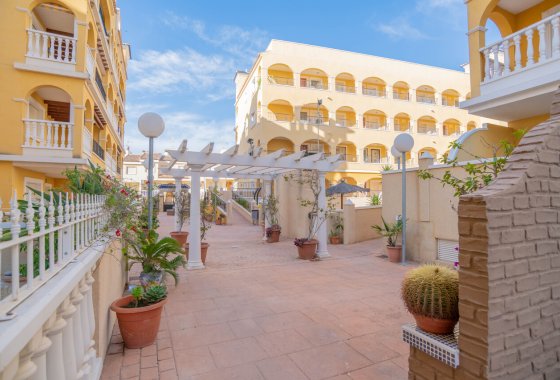 Re-Sale - Apartment - Algorfa