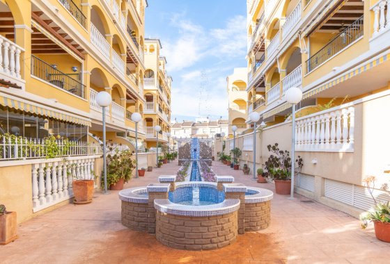 Re-Sale - Apartment - Algorfa