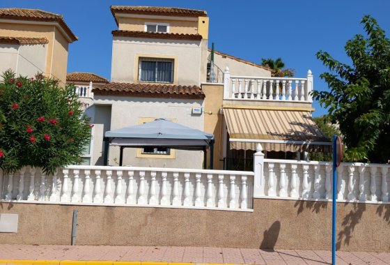 Re-Sale - Detached Villa - Algorfa