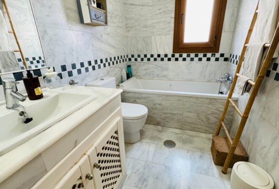 Re-Sale - Apartment - Algorfa