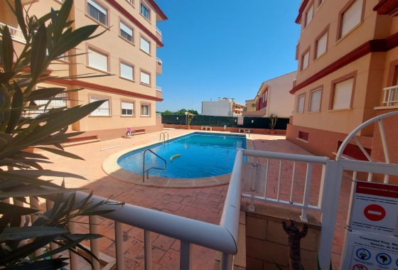 Re-Sale - Apartment - Algorfa