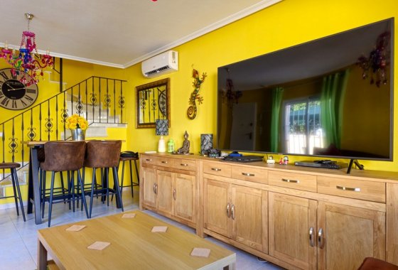 Reventa - Semi - Detached Villa - Ciudad Quesada