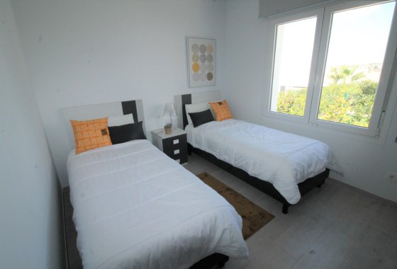 Reventa - Chalet Independiente - Algorfa