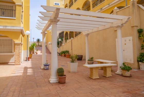 Re-Sale - Apartment - Algorfa