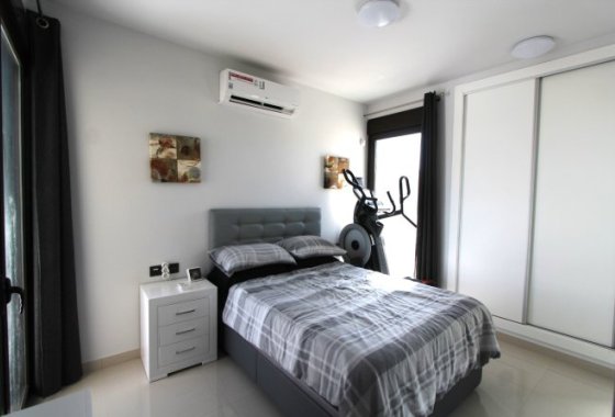 Reventa - Duplex - Algorfa