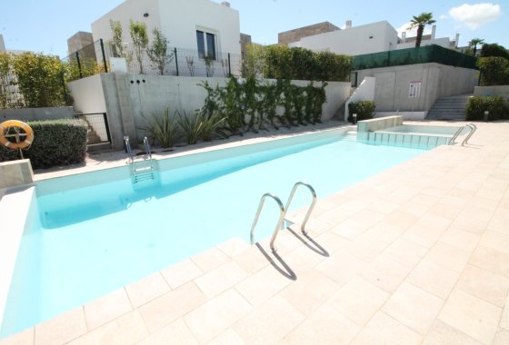 Reventa - Chalet Independiente - Algorfa