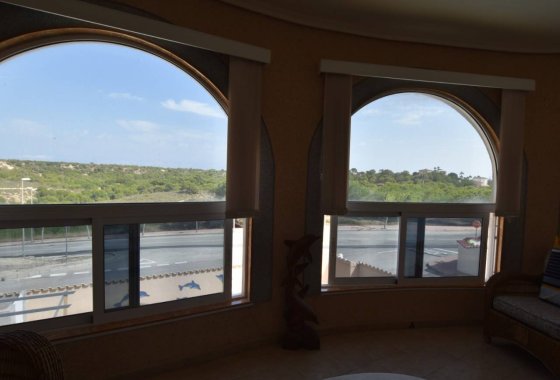 Reventa - Chalet Independiente - Ciudad Quesada