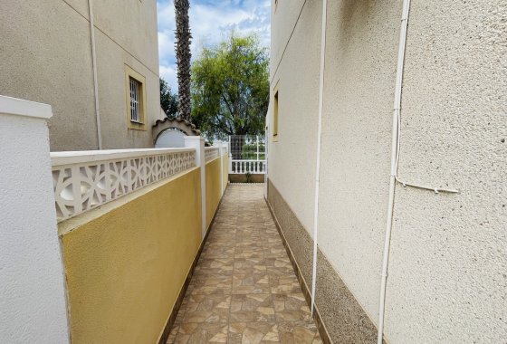 Re-Sale - Detached Villa - Algorfa