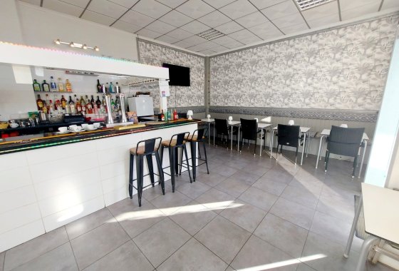 Reventa - Commercial - Algorfa