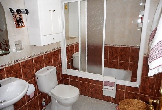 Re-Sale - Apartment - Guardamar del Segura - Urbanizaciones