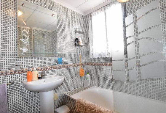 Reventa - Duplex - Daya Vieja - Pueblo