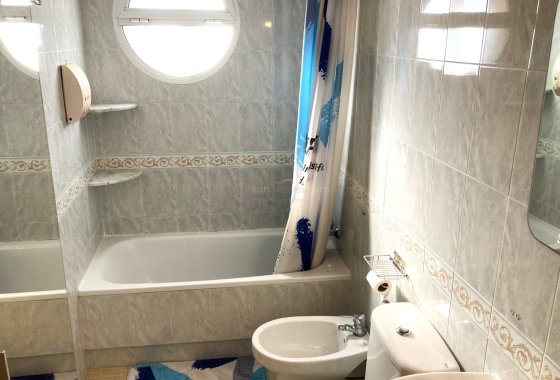 Re-Sale - Apartment - Guardamar del Segura