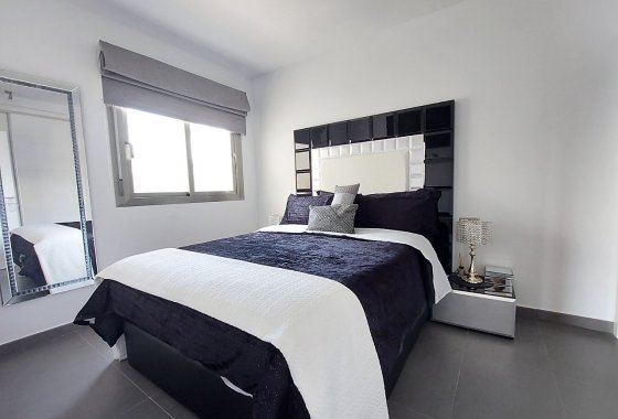 Re-Sale - Apartment - Orihuela - Vistabella Golf