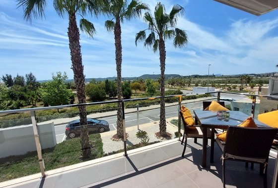 Re-Sale - Apartment - Orihuela - Vistabella Golf