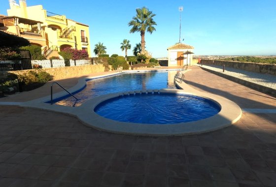 Reventa - Chalet Independiente - Algorfa