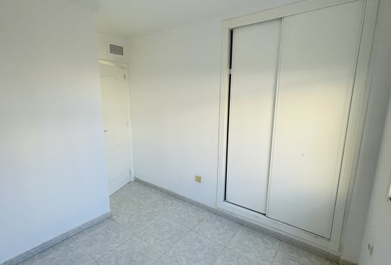 Re-Sale - Apartment - Benijofar