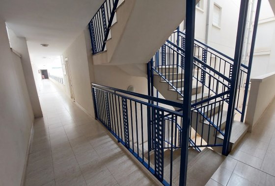 Re-Sale - Apartment - Almoradí