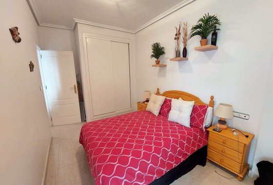 Re-Sale - Apartment - Almoradí