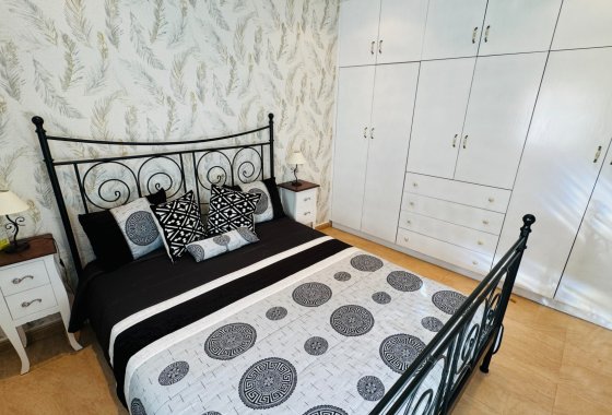 Re-Sale - Apartment - Formentera del Segura