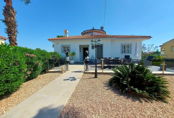Re-Sale - Detached Villa - Almoradí - Lomas De La Juliana