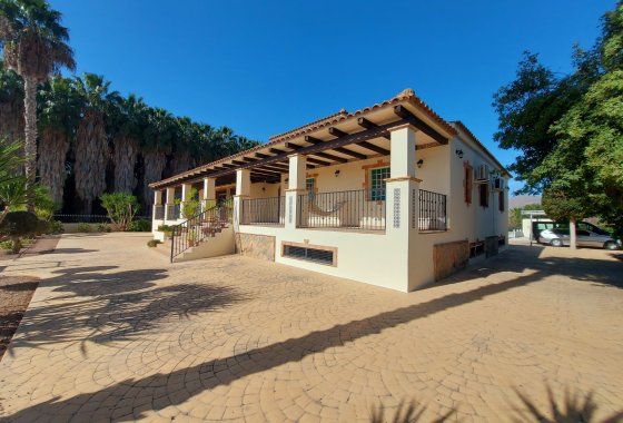 Re-Sale - Finca - Bigastro