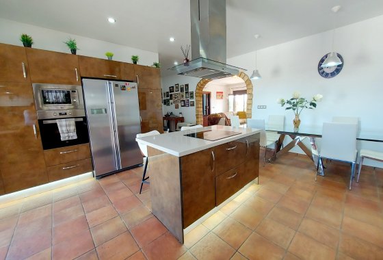 Re-Sale - Finca - Bigastro