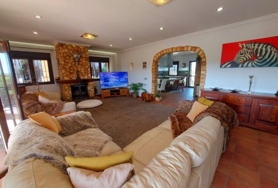 Re-Sale - Finca - Bigastro