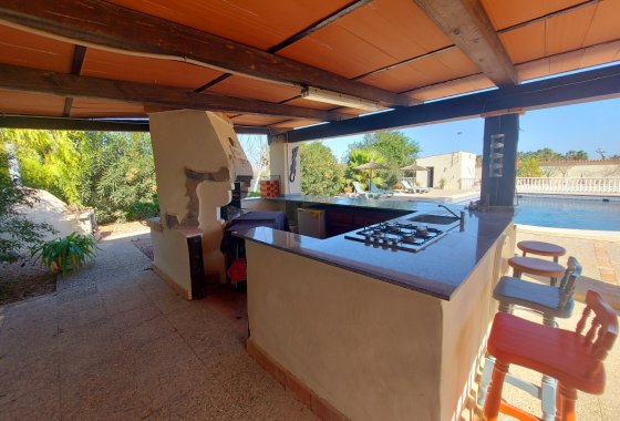 Re-Sale - Finca - Bigastro