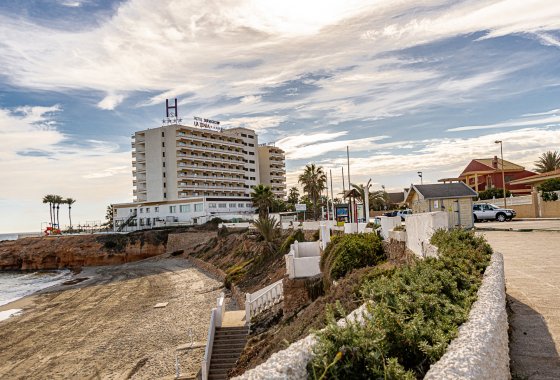 Reventa - Chalet Independiente - La Zenia - Beach