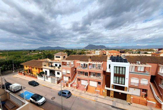 Re-Sale - Apartment - Benejúzar