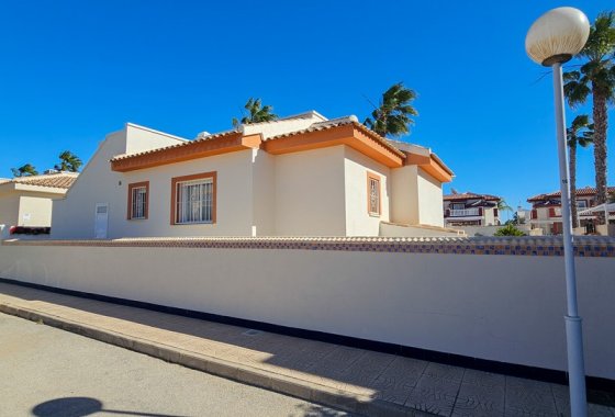 Reventa - Chalet Independiente - Ciudad Quesada