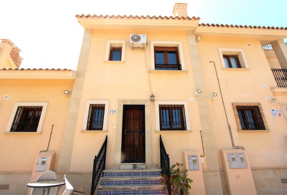Re-Sale - Townhouse - Algorfa