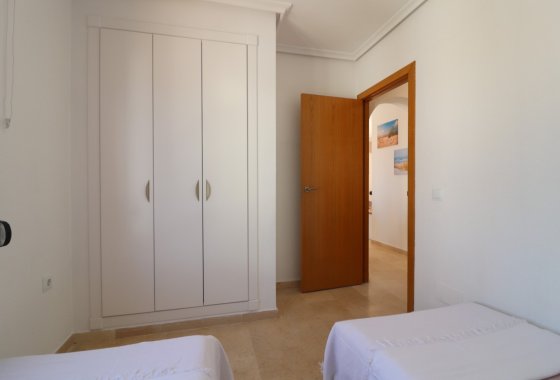 Re-Sale - Apartment - Algorfa