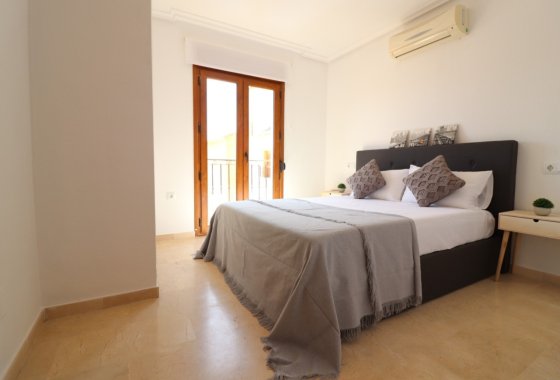Re-Sale - Apartment - Algorfa