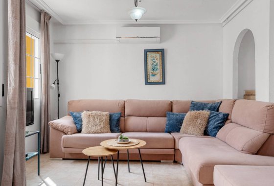 Re-Sale - Townhouse - Torrevieja - La Siesta - El Salado -  Torreta