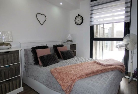 Re-Sale - Semi - Detached Villa - Algorfa