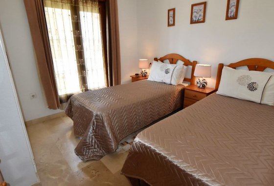 Re-Sale - Bungalow - Algorfa